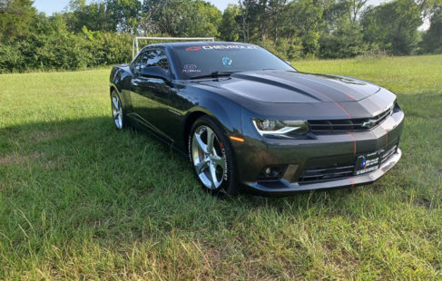 Carro Chevrolet Camaro Deportivo