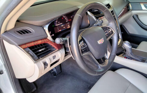 Cadillac_CTS_Automovil_De_Lujo_Barato_en_Dallas